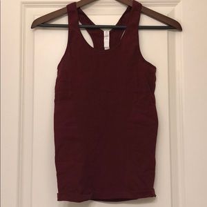 Lululemon tank